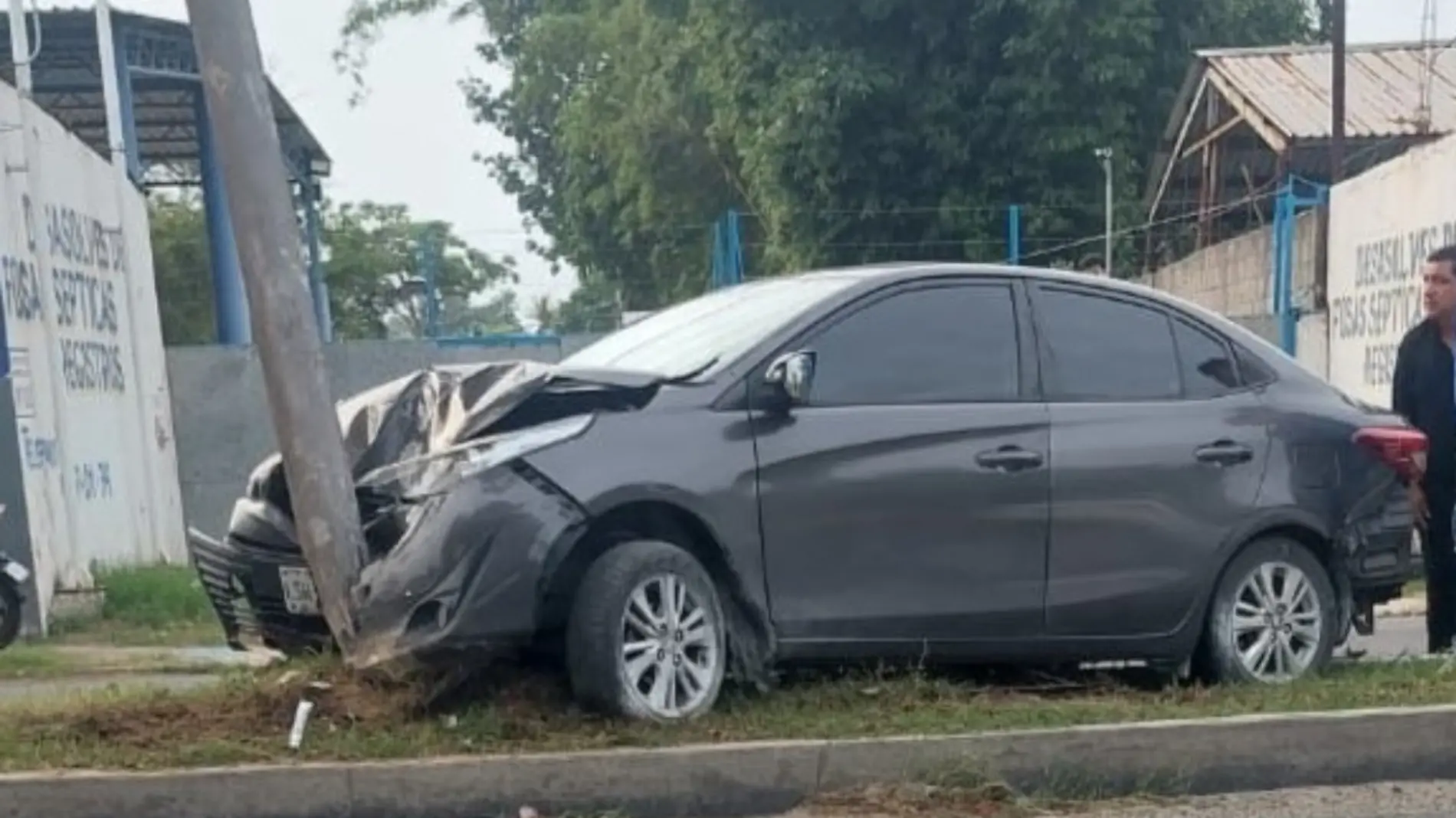 Choque contra poste